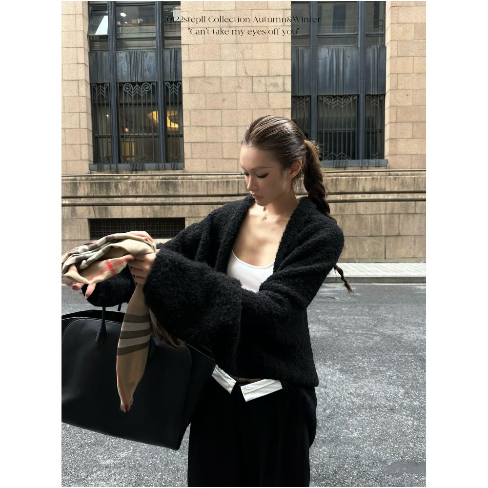 ASAYA7640 – Noir Cloud Oversized Cardigan 🖤✨