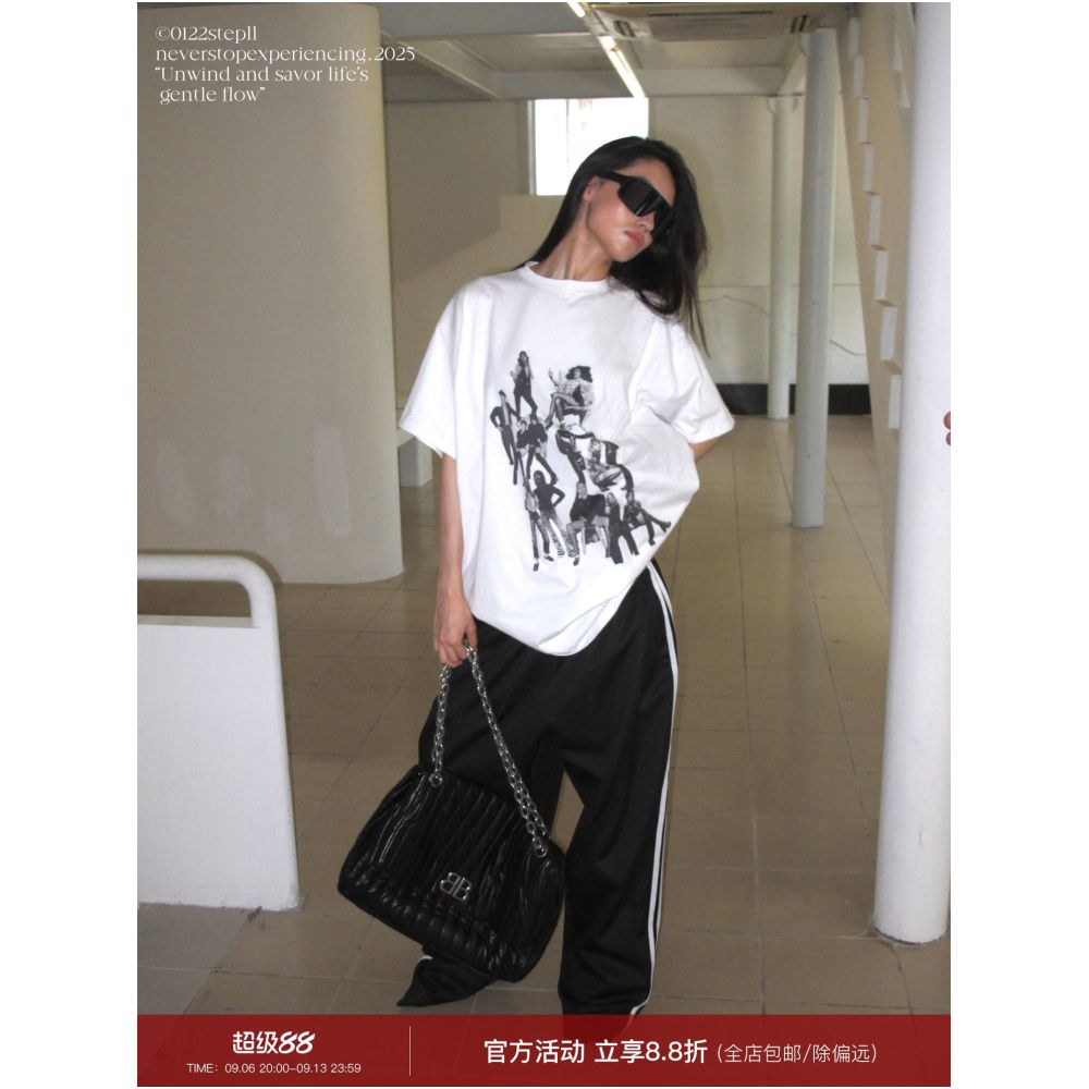 0122stepll Film still image White printed T shirt for women summer loose casual drop shoulder round neck short sleeve top image 0