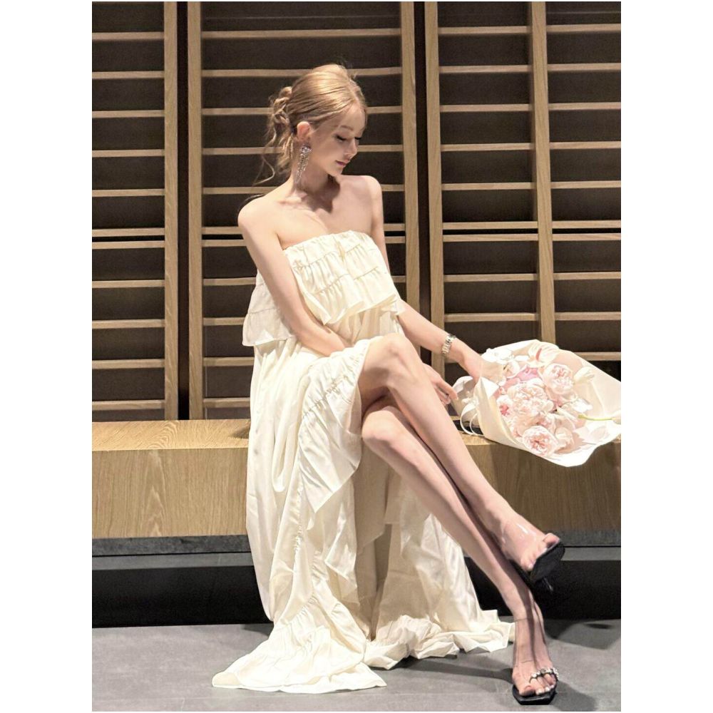 YOMI s sophisticated and elegant ruffled strapless loose fitting dress a new 2025 style is a chic and stylish birthday dress image 0