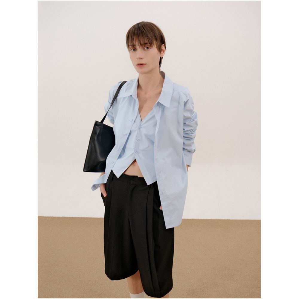 The COLN layered long sleeved shirt embodies the irresistible romance of spring allowing you to wear it effortlessly and stylishly image 1