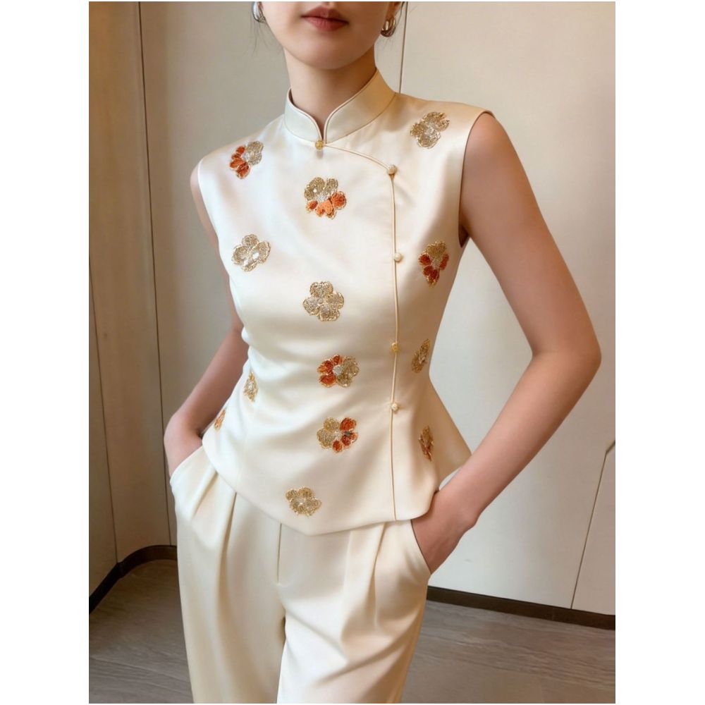 New Chinese style heavy embroidery vest for women stand collar Chinese knot button floral top high end light luxury Chinese style vest 2026 new style image 0