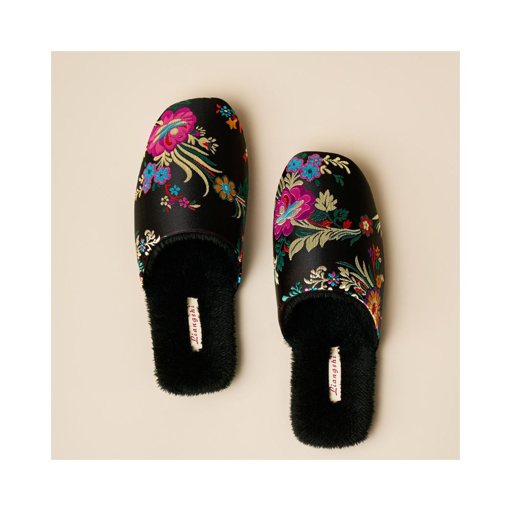 ASAYA7893 – Oriental Blossom Velvet Slippers 🌸✨ ร