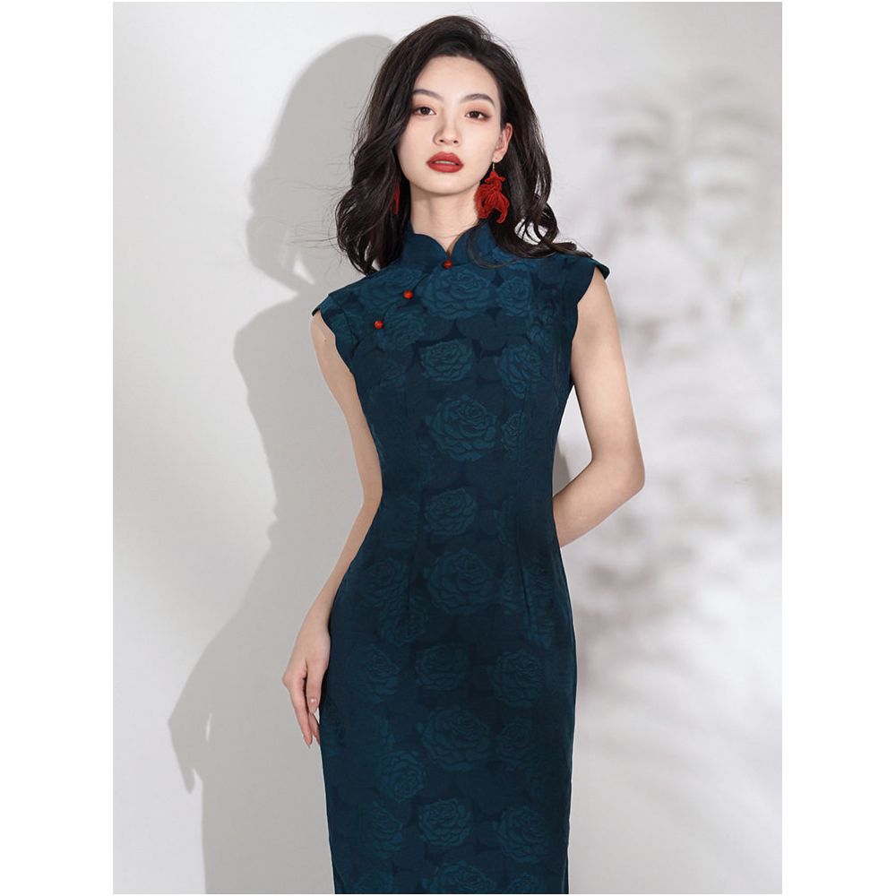 Simple tailoring vintage style tops Ultramarine Navy blue flattering literary scholarly antique style petal collar cheongsam image 1