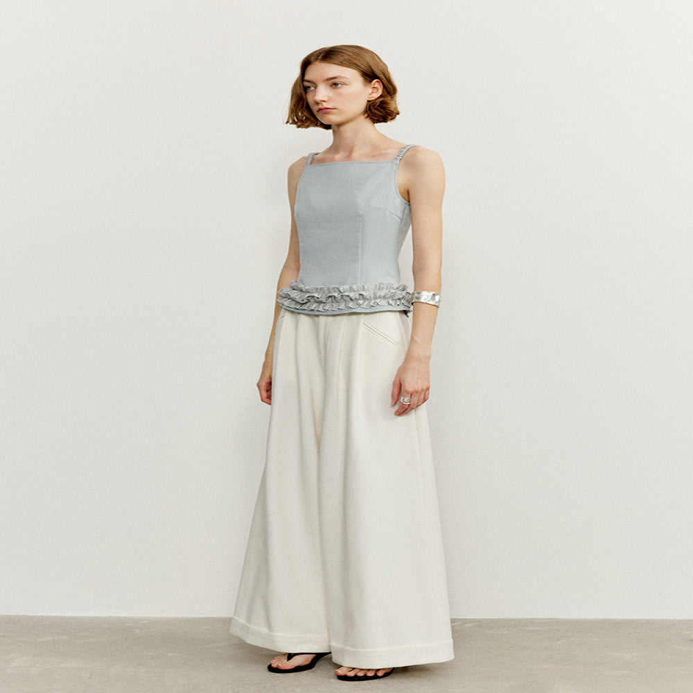 Someone sometimes wears a blue camisole vest with a straight collar and a simple wooden ear for women image 4