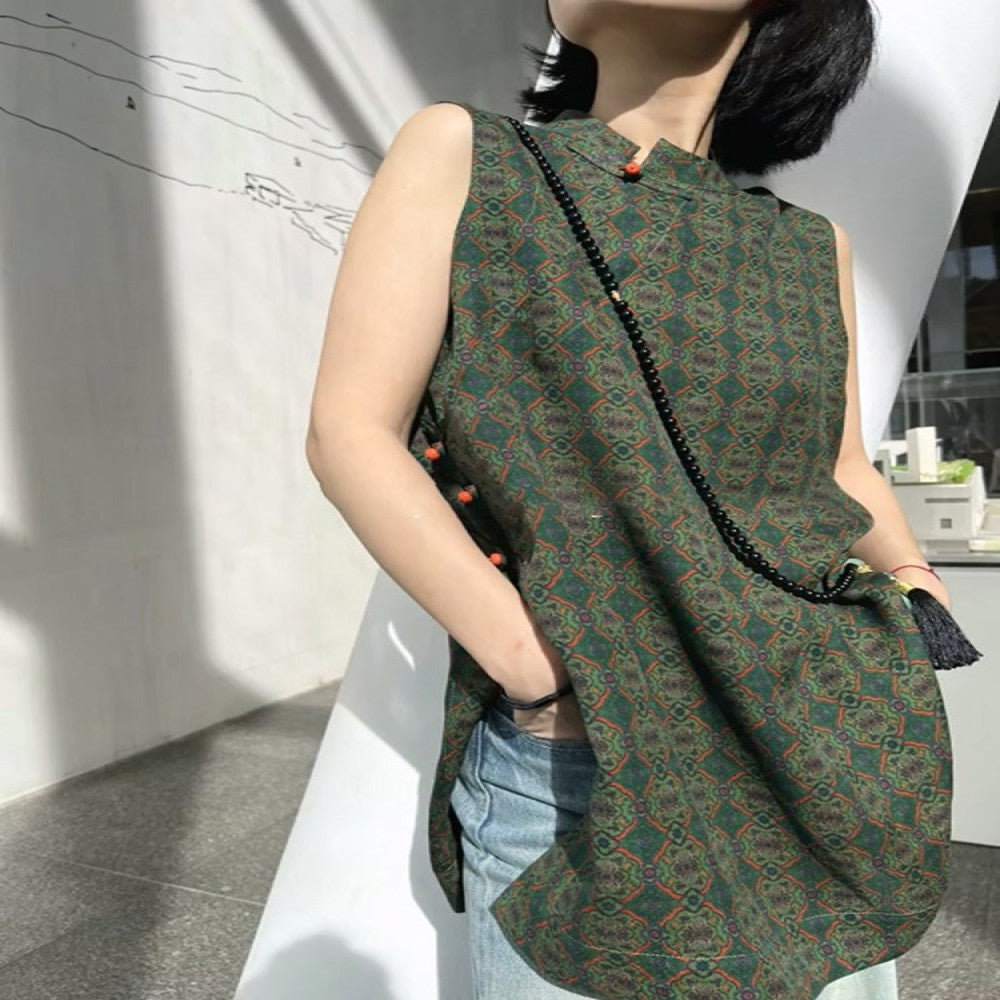 2025 new super beautiful western style unique and chic top women s summer new Chinese green slit plate buckle sleeveless vest image 14