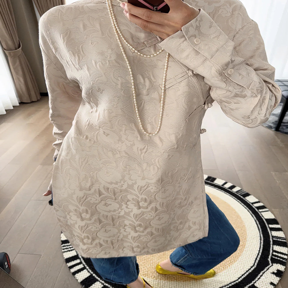 In stock new Chinese style jacquard slant collar button top long unique small fragrance style modified qipao tea suit image 1