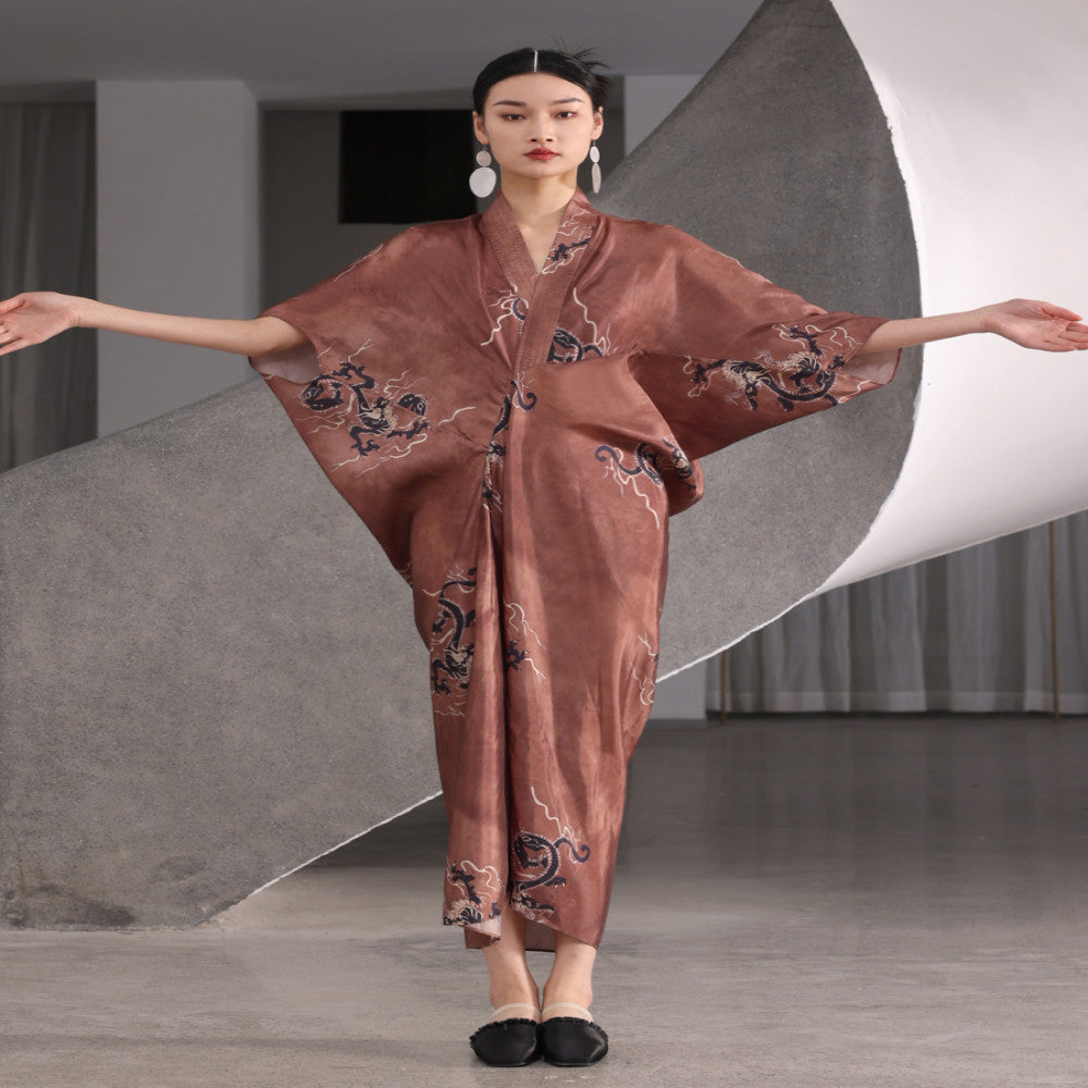 New Chinese style printed three dimensional cut batwing sleeves with a niche design sense both inside and outside the boundaries Seven point sleeve long dress image 2