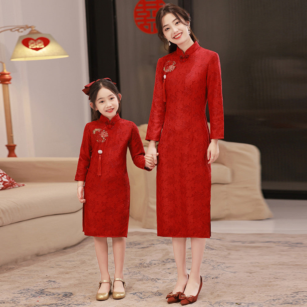 Retro new Chinese style parent child dress cheongsam red New Year dress mother and daughter dress long sleeve spring and autumn 2025 new style high end image 18