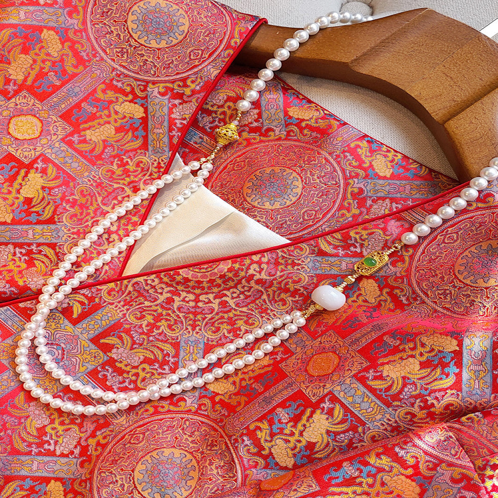 Red New Year s War Robe Vintage National Style Coat Women s Design Sense Small Fashion China Chic Yang Mi Same Chinese Top image 4