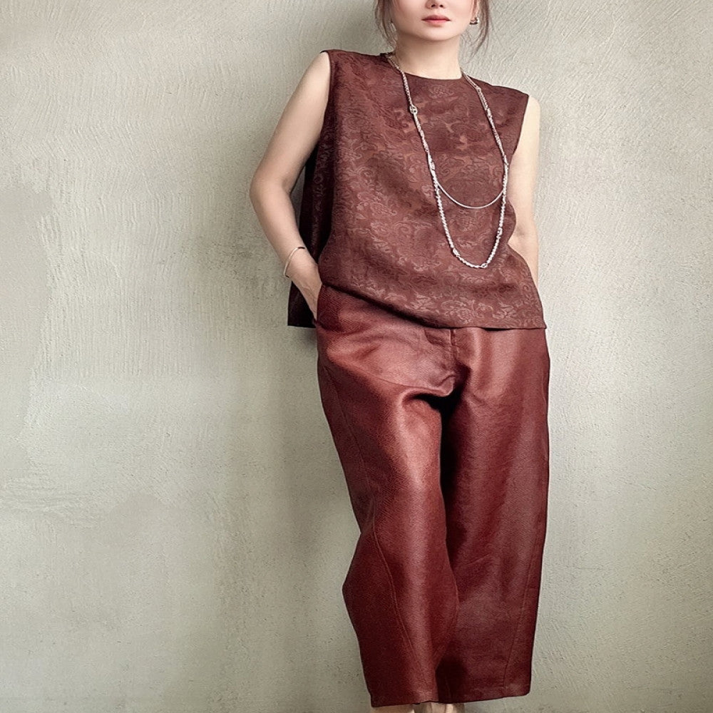 Slow round niche design spring and summer new retro cut flower hollow red ramie red cloud yarn sleeveless T shirt vest top women image 0