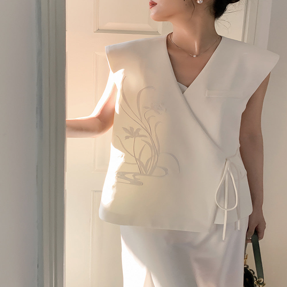 New Chinese style quiet and elegant Chinese style light and familiar niche vest loose and lazy style Western style fashionable sleeveless top for women image 6