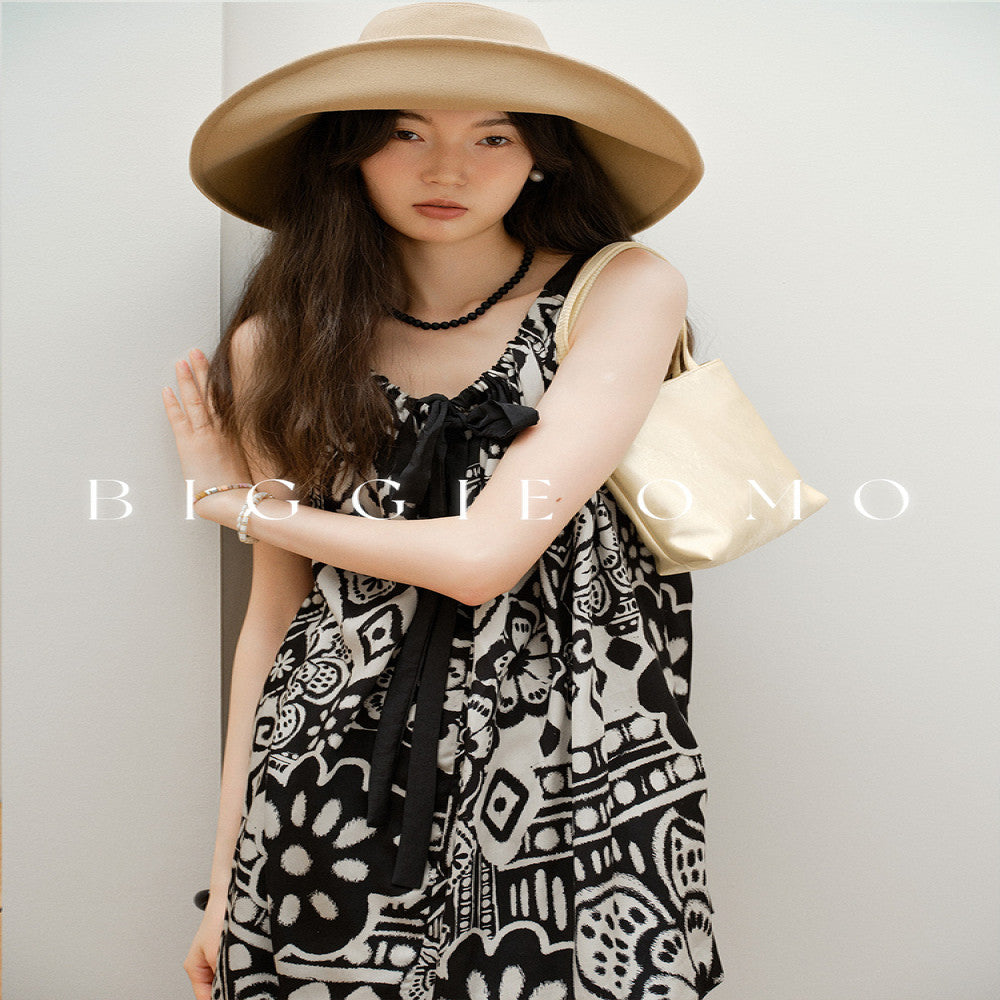 Biggie OMO Paris Dreaming Print Design Heavy Interior Single Wear Strap Collar Top for Women image 5