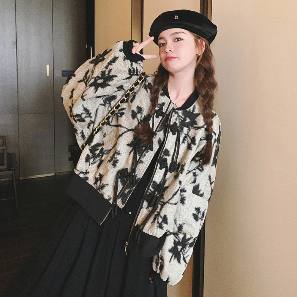 New Chinese style embroidered jacket with a niche design women s 2025 spring new loose short baseball jacket top image 8