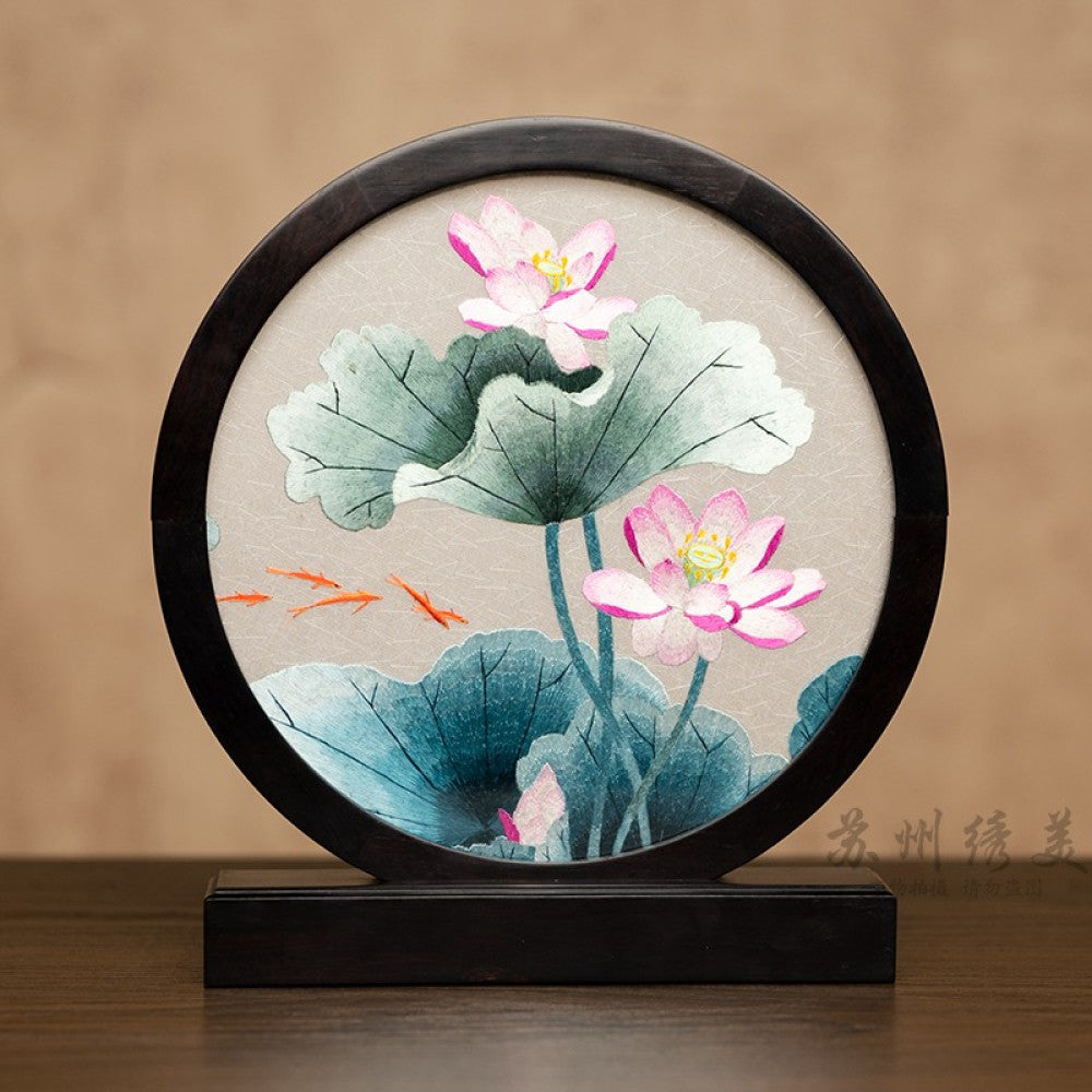 Embroidery ornament Suzhou double sided embroidery desktop ornament creative table embroidery beautiful retro table screen Chinese style business gift image 4