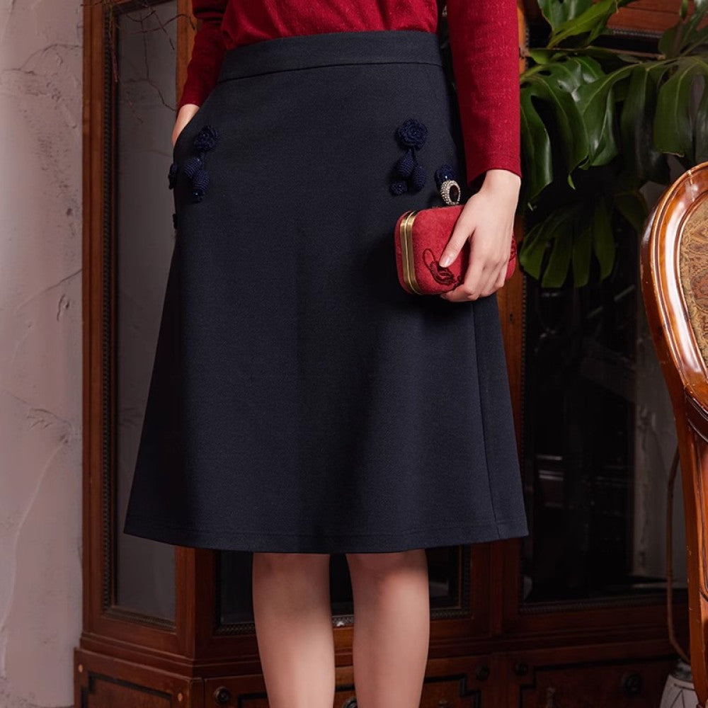 Bu Fu Autumn New Qingdai Side Splicing Flower Button Half length Skirt for Daily Comfort Small Retro Popular Women image 14