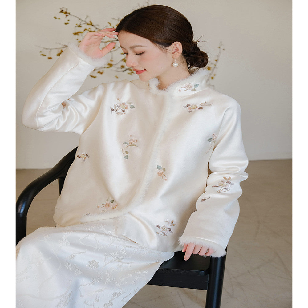 Mountain colored new Chinese style coat for autumn and winter original Chinese style women s clothing apricot embroidered thick mink fur cotton jacket image 3