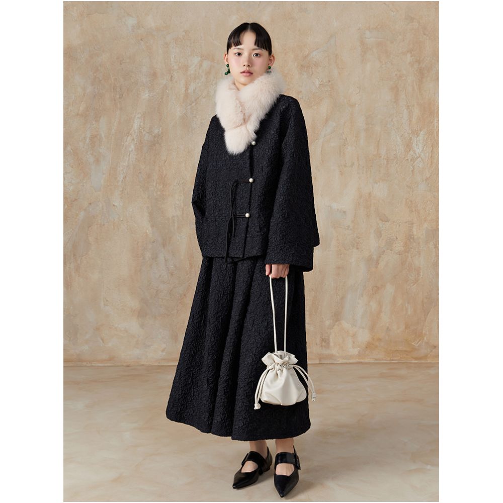 Tang style short jacket for women new Chinese style jacquard slant collar button red New Year s greeting jacket improved Chinese style New Year Tang style winter outfit image 2