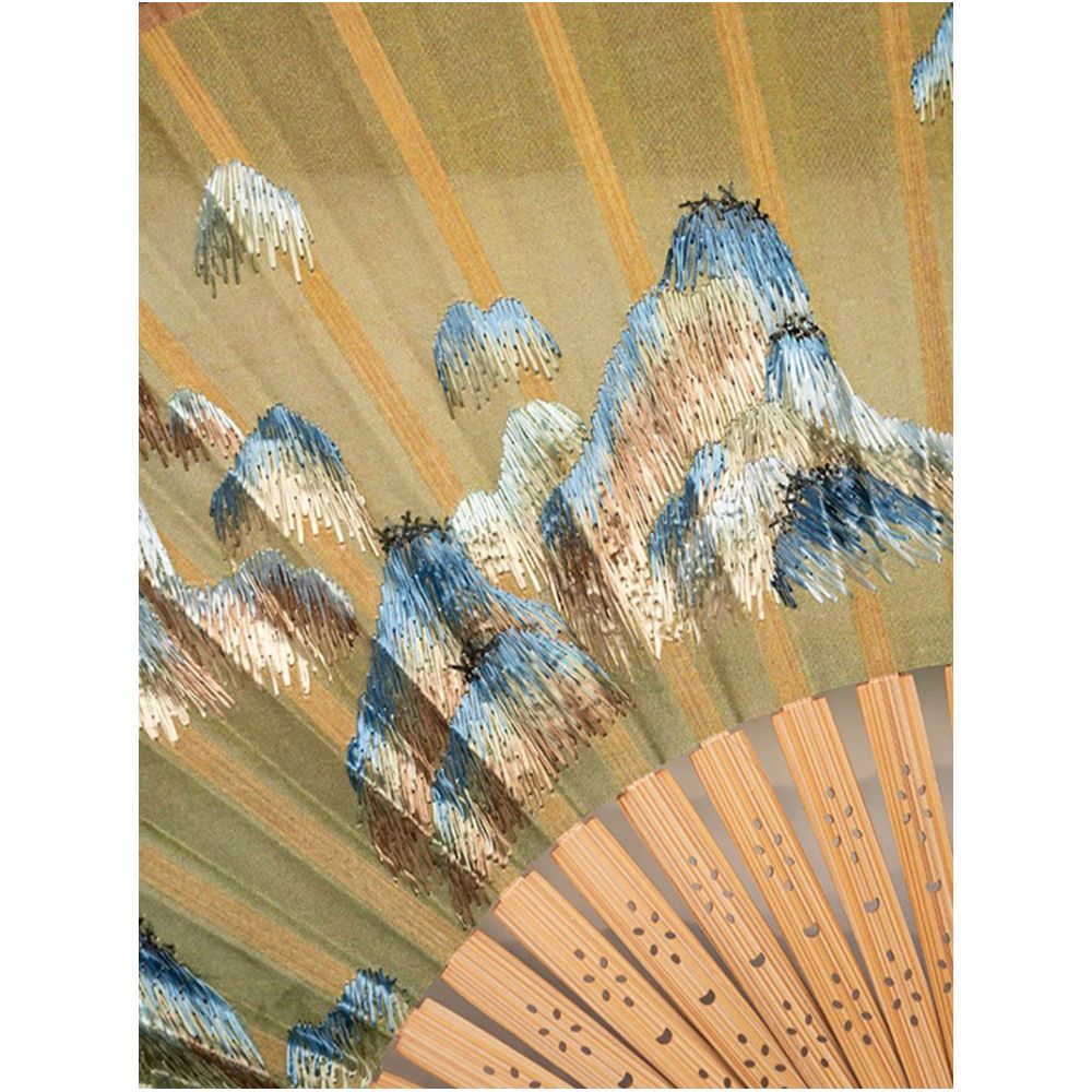 Suzhou embroidery folding fan ancient style embroidery fan ancient costume Hanfu folding fan dance prop Suzhou embroidery beauty handicraft gift image 2