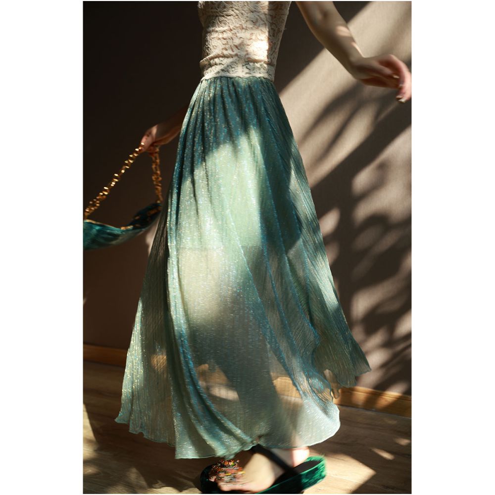 Dangdang Gilded Blue Melody Dream New Chinese Style Set Embroidered Cloud Shoulder Hanging Neck Top Bright Silk Folded Half Skirt image 63