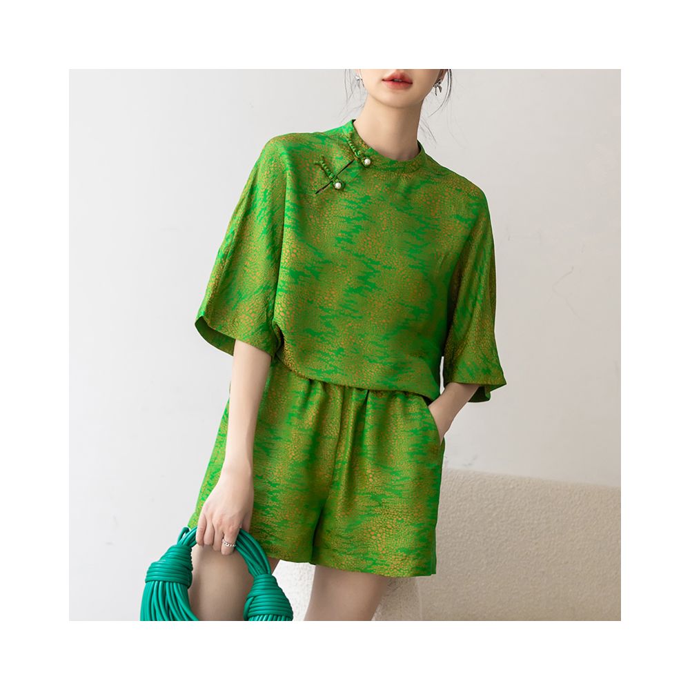 Retro silk jacquard Chinese style set women s summer and western style fashion short sleeved top high waisted shorts mulberry silk two piece set image 64