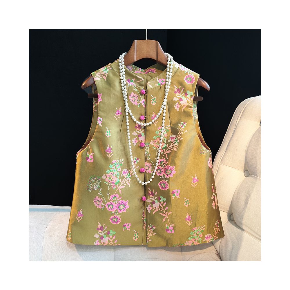 Improved Chinese style buckle vest design for women with a niche and fashionable Chinese style retro jacquard woven brocade Tang style vest and top image 10