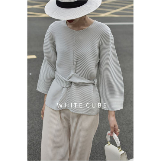 Asaya704 - Whitecube2024 Spring Miyake style pleated round neck tied waist shirt loose hanging shirt top for women