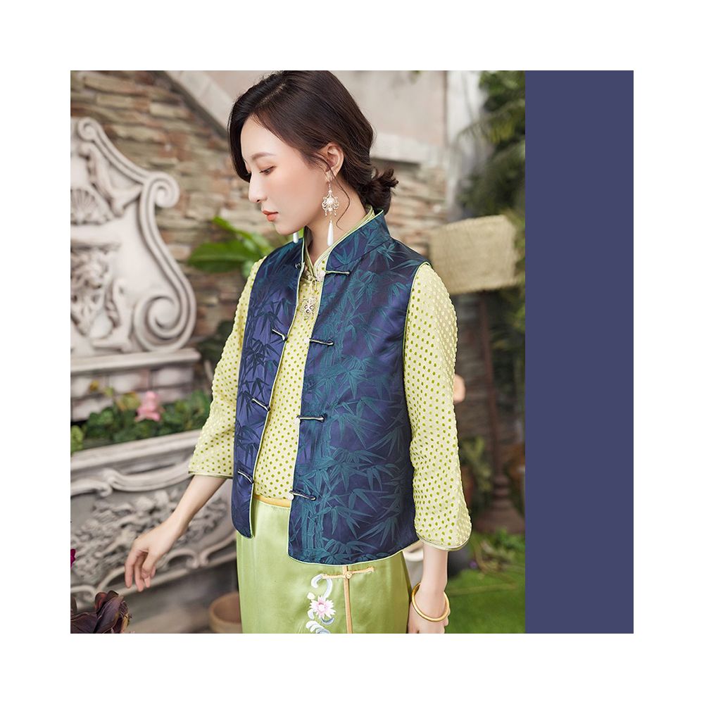 Town store baby JCL769 looks at butterfly entering orchid room stand up collar button sleeveless versatile vest top spring autumn winter image 130