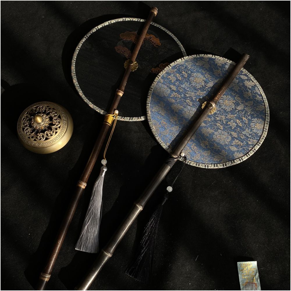 Ancient style purple bamboo waist fan Hanfu group fan Chinese style rollable and tortuous fan Classical long handle tassel fan Portable hanging waist fan image 4