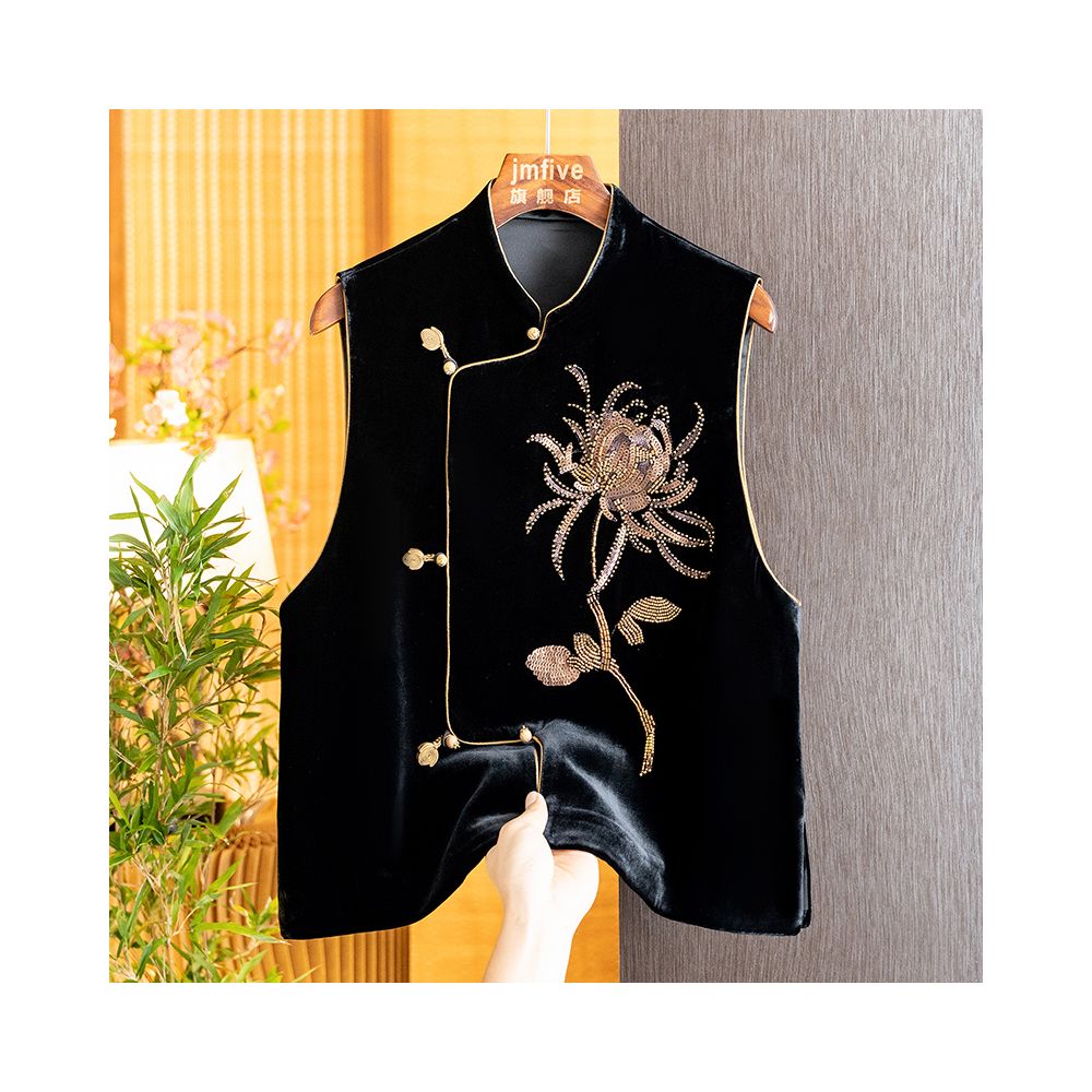 Western style pearl silk velvet vest for women in autumn 2025 improved buckle new Chinese Tang style top for women image 6