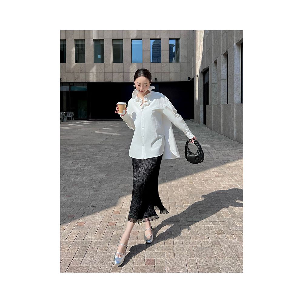 X Rose light mature wind wood ear design sense shirt new niche loose and age reducing fashionable base top for women image 3