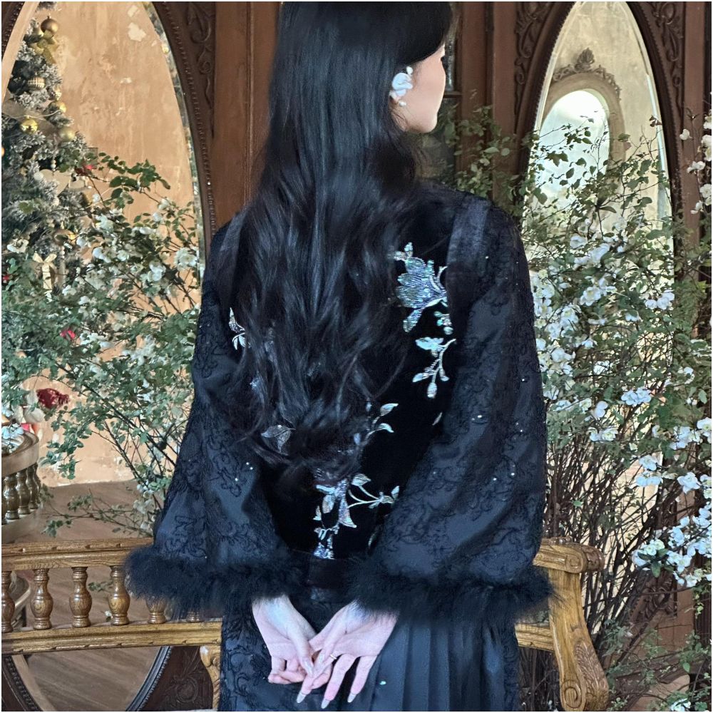 Ti Ti Xin Yi Black Magnolia Velvet Embroidered Vest New Chinese National Style Retro Cheongsam Vest Winter image 5