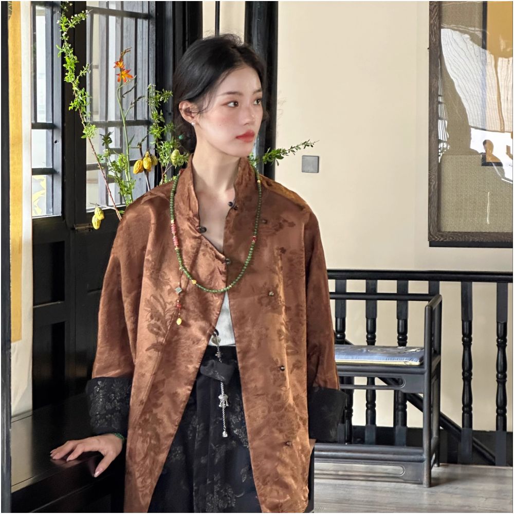 Ti Ti Feng Chun New Chinese Style Design with Chinese Style Double sided Two tone Coat Long Sleeve Top Set image 5