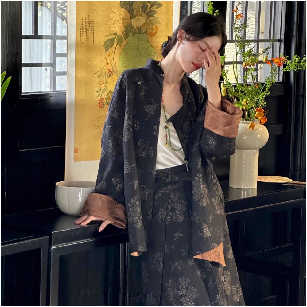 Ti Ti Feng Chun New Chinese Style Design with Chinese Style Double sided Two tone Coat Long Sleeve Top Set image 6