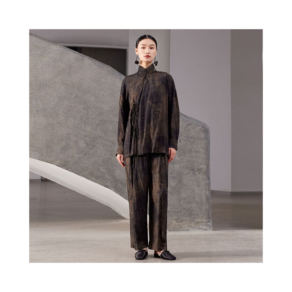 New Chinese style stand up collar rayon distressed jacquard loose fitting literary silhouette shirt for women versatile Zen inspired blouse image 5