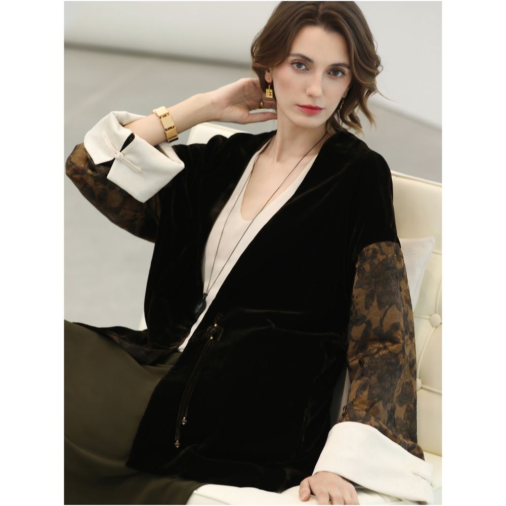 Pre sale COCOBELLA New Chinese Jacquard Satin Coat Women s Chic Dan Qing Silk Velvet National Style Top SC3203 image 2