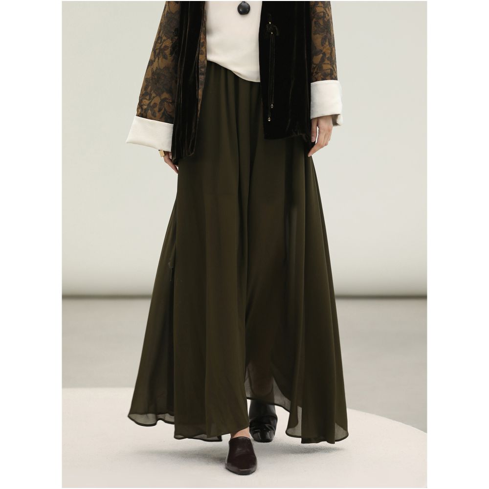 Pre sale COCOBELLA New Chinese Jacquard Satin Coat Women s Chic Dan Qing Silk Velvet National Style Top SC3203 image 11