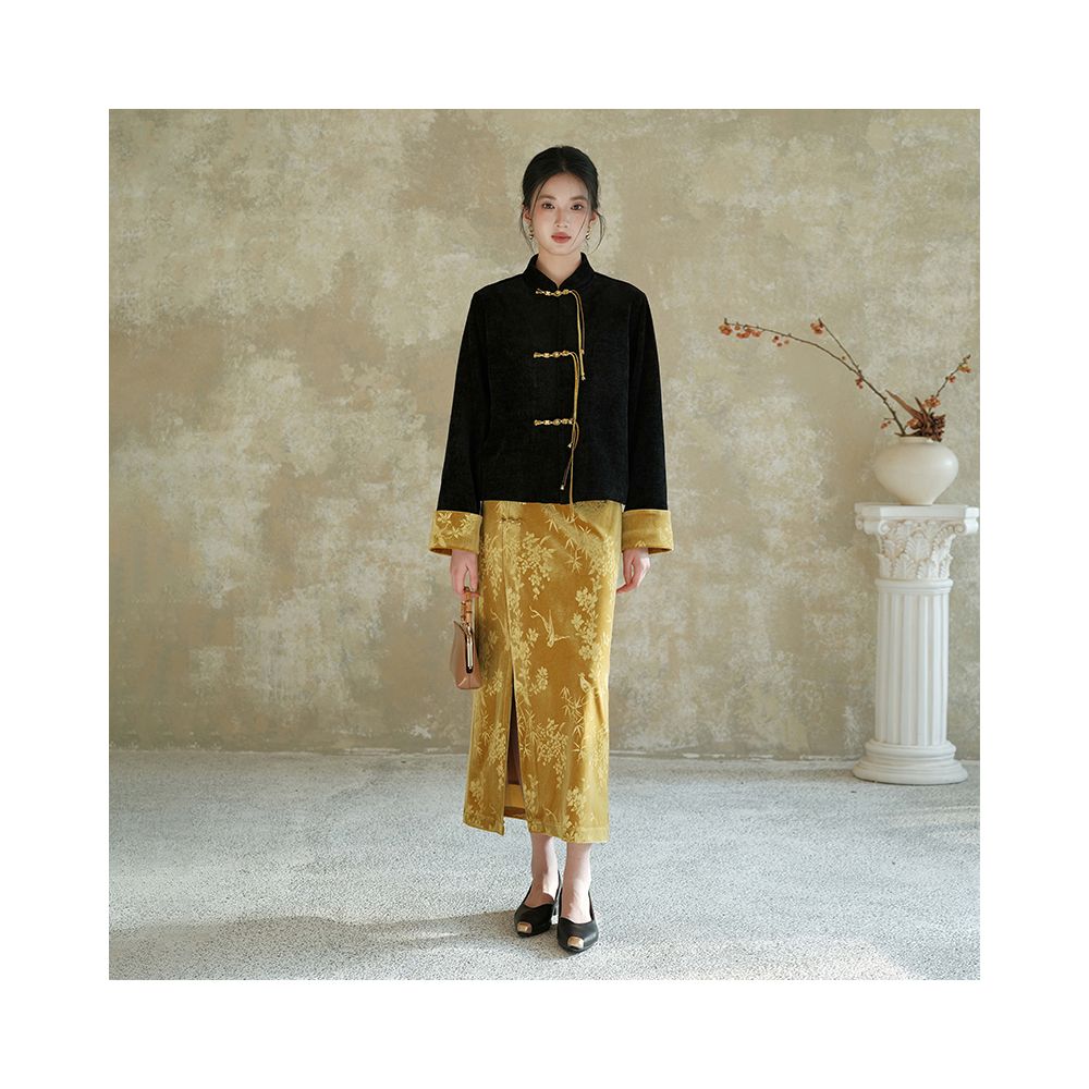 Chuchan New Chinese Style Coat Women s Velvet Embossed Black Tang Costume Top Premium Old Money Style Half Skirt Set image 16