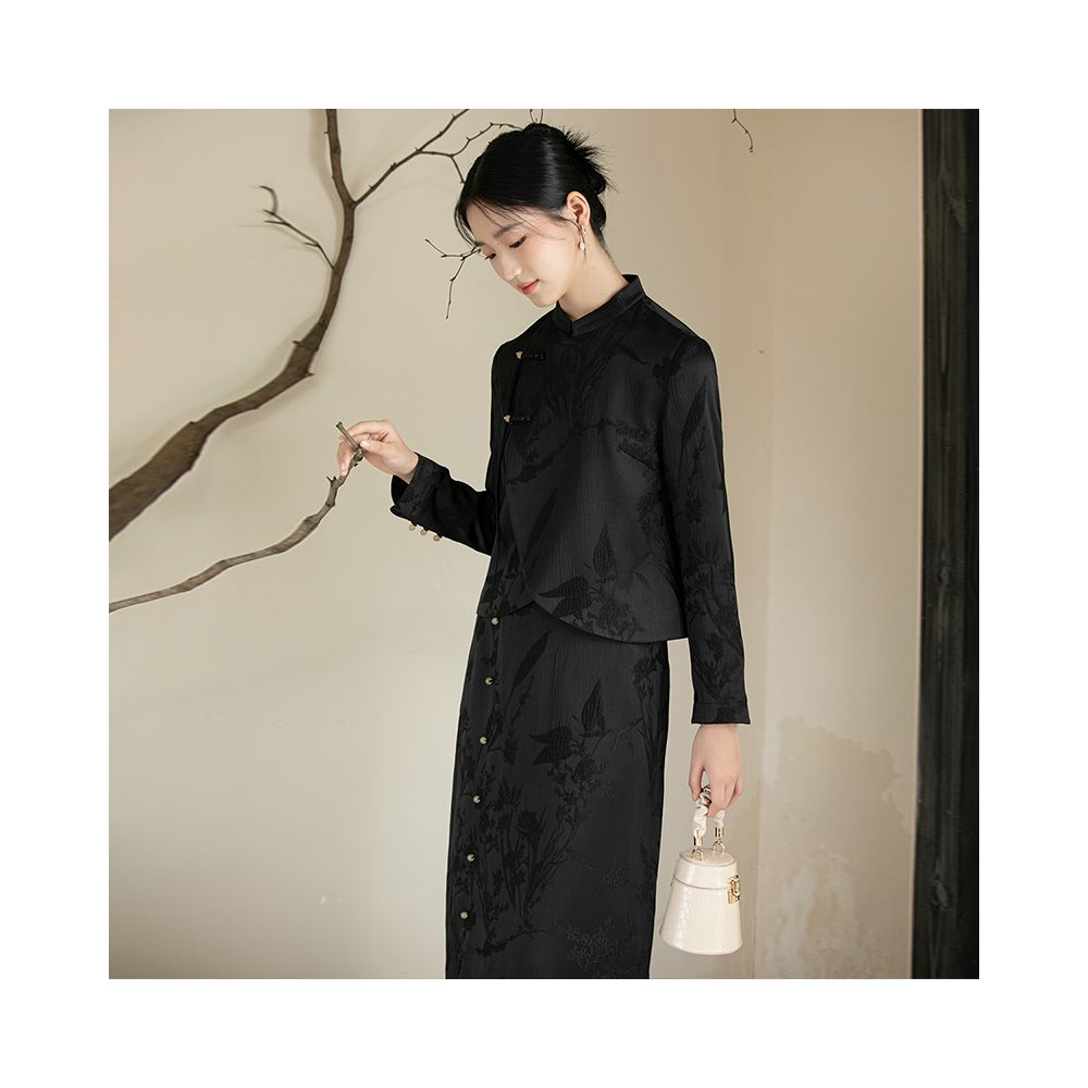 Chuchan new Chinese style women s clothing 2025 autumn new black high end retro jacquard commuting Chinese style top set image 3