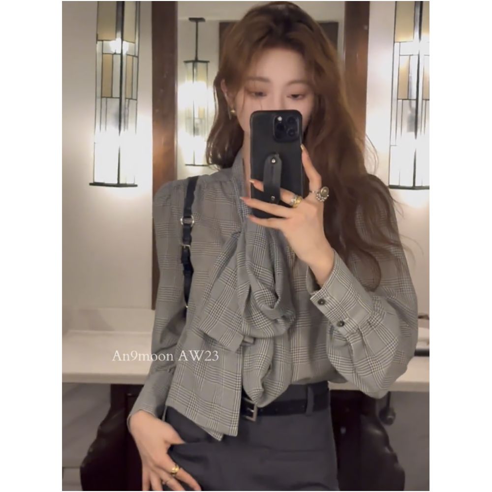 High end chic and stylish design checkered shirt collar bow tie strap niche temperament slimming top 2025 image 0