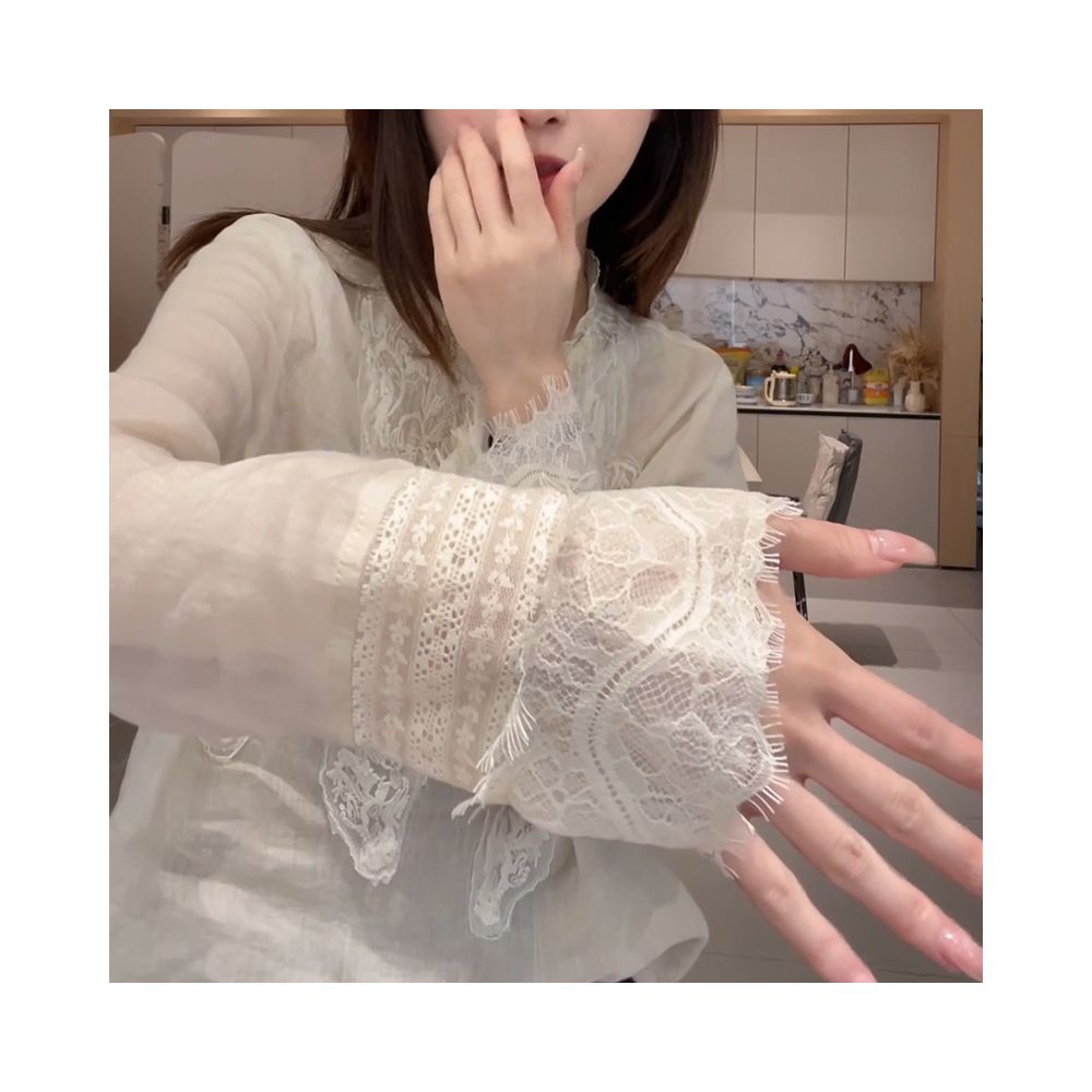 French retro heavy industry lace patchwork shirt for women in spring 2025 versatile loose and slimming design top image 3