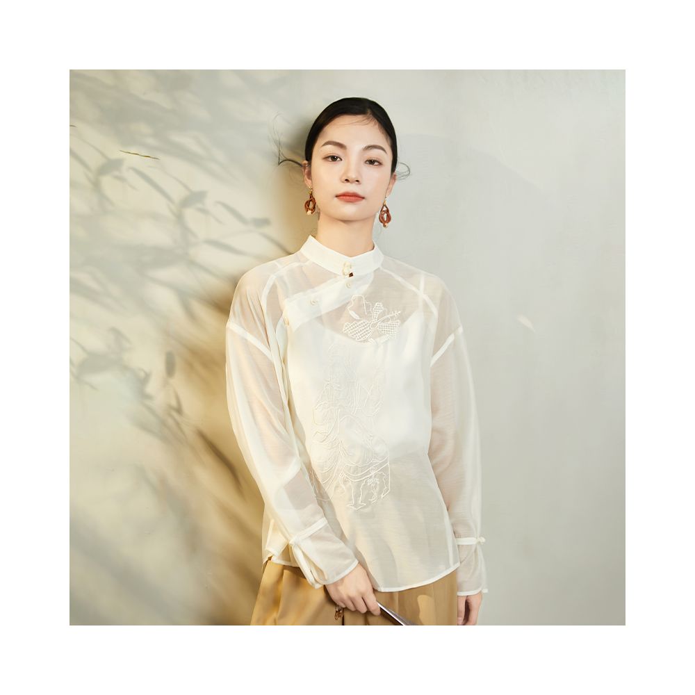 Same style straw Xi Spring and Autumn new retro Chinese style button down shirt for women with slanted placket embroidered slimming top in the mall image 2