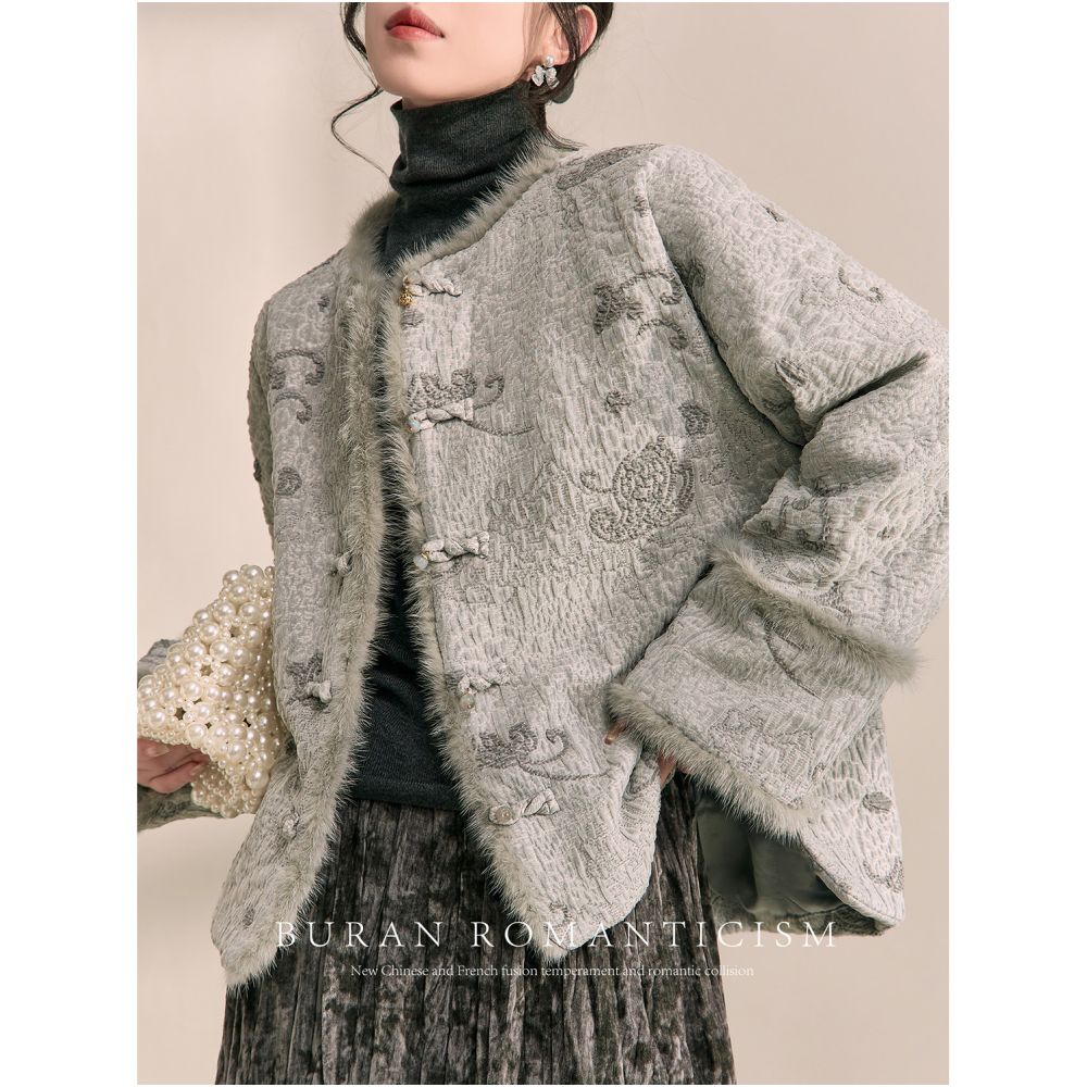 2025 Spring this year s popular hot outerwear hairy top high end fashion super beautiful new Chinese style Tang suit image 1