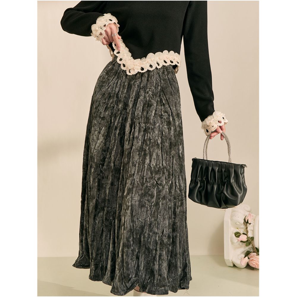 ASAYA5174 – Velvet Cloud Pleated Skirt ☁️🖤