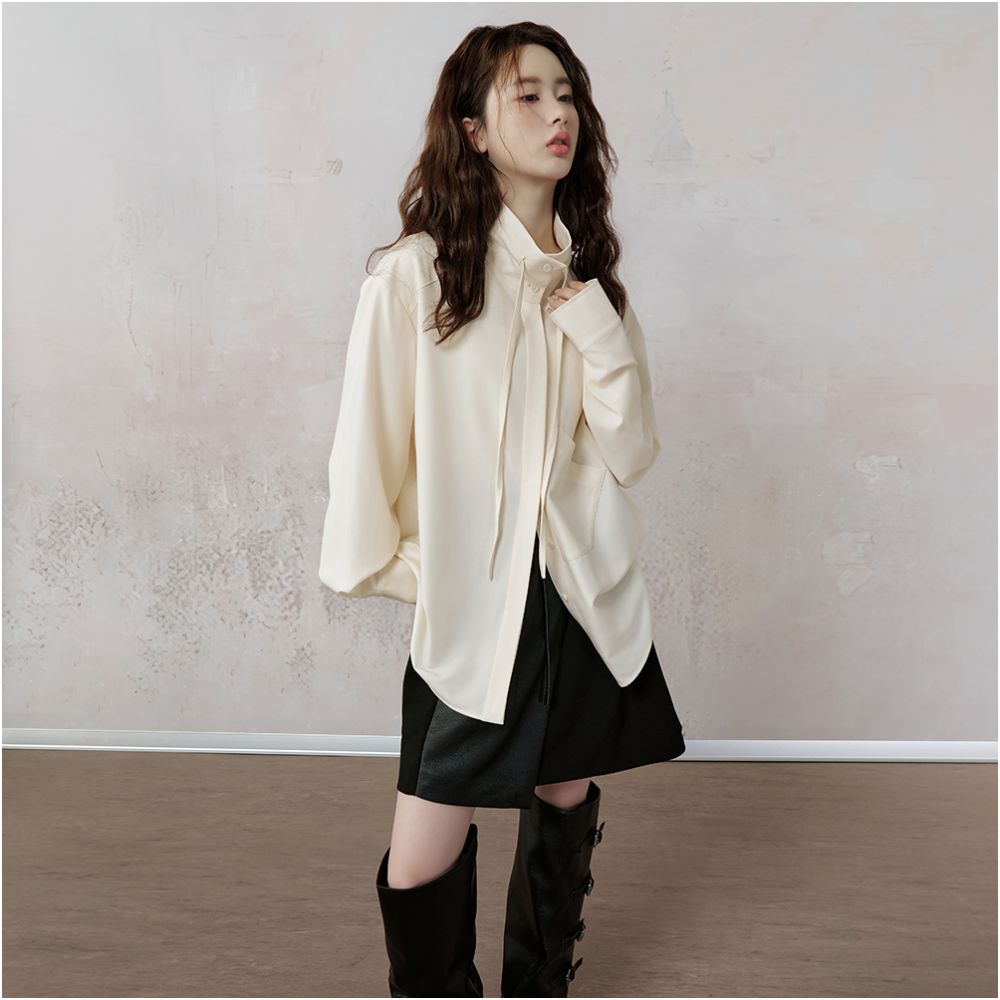 JfYanYan almond light milk beige shirt women s top for autumn and winter layering loose and thick bottom shirt image 2