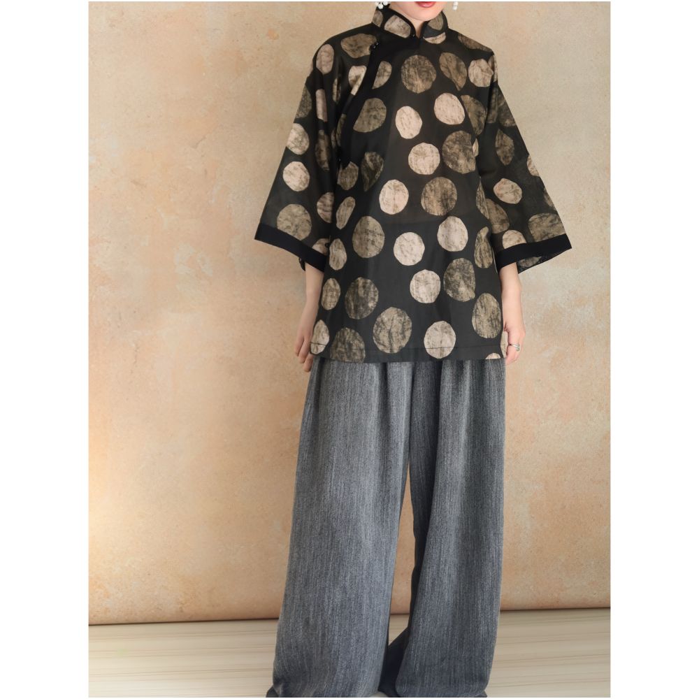 TAORAN Women s Traditional Chinese Style Modified Cheongsam Top Young Women s Black Polka Dot Shirt Linen Zen Inspired Tea Robe image 4