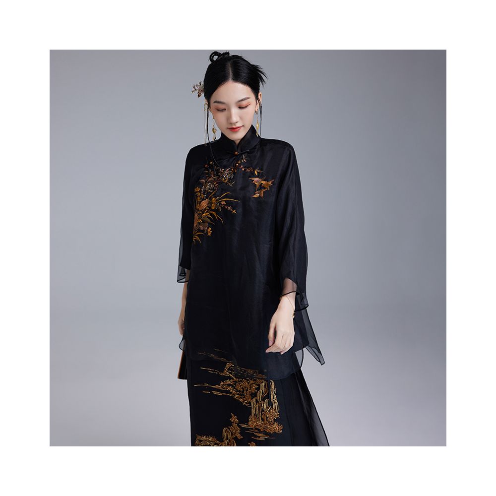2024 Spring Summer New Silk Tang Costume Improved Large Chinese Style Top Mulberry Silk Embroidery Moyu Brand image 2