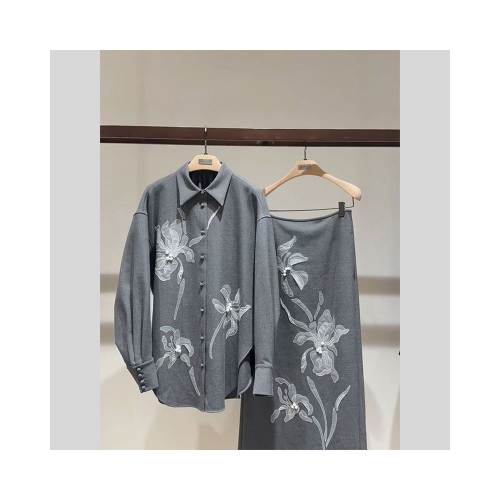 Autumn outfit paired with a complete set of super beautiful unique fashionable and high end styles a youthful and stylish top and half skirt two piece set image 9