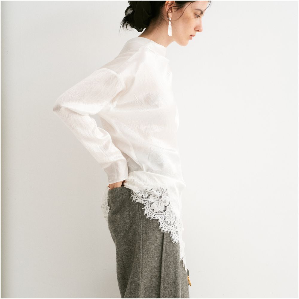 TOP Brand Pearl Glow French Retro Style Long Sleeved Top with Diagonal Pleats Acetate Lace Trim and Asymmetrical Hem image 4