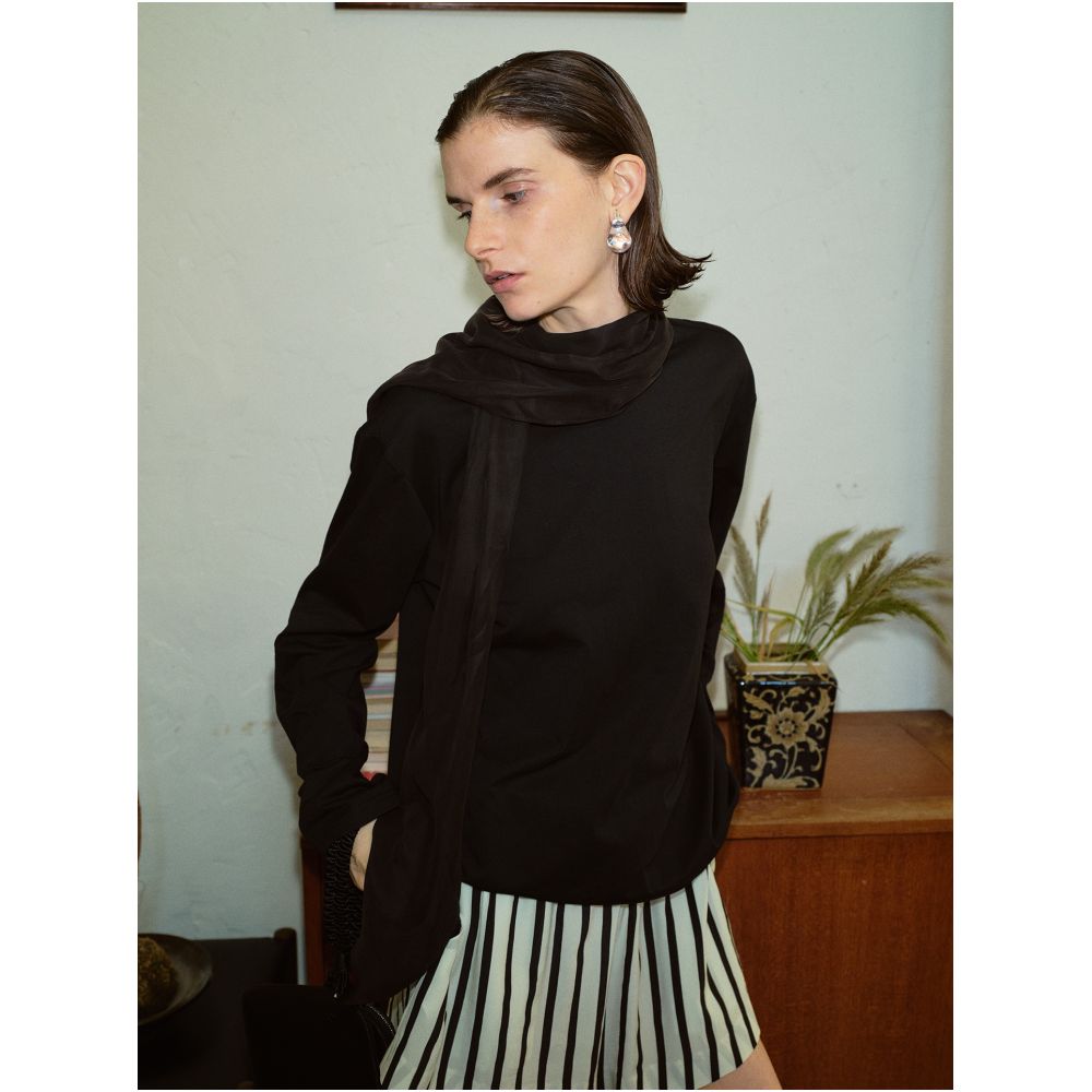 TOP lazy romantic French retro niche design ribbon ribbed round neck loose long sleeved scarf T shirt image 11