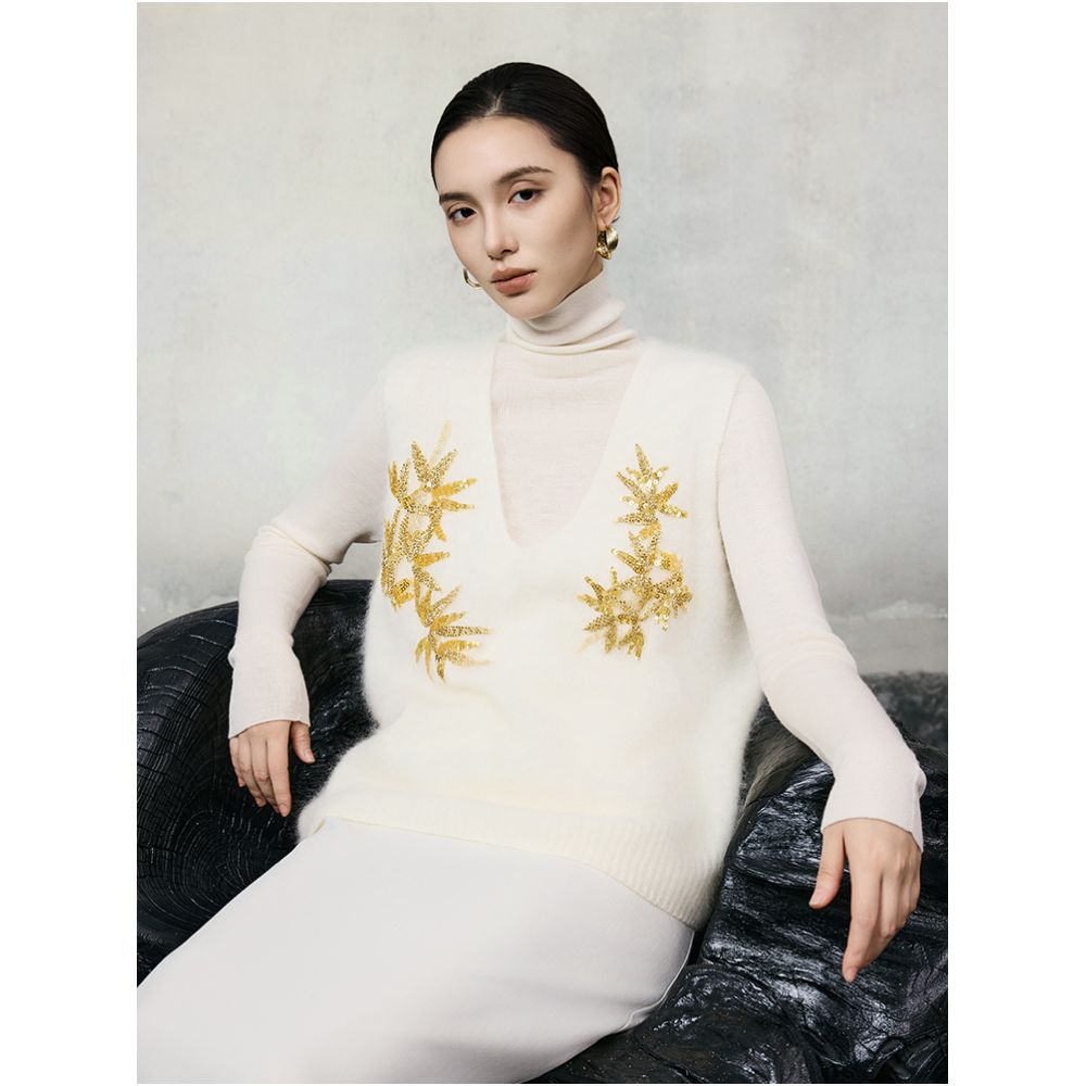 HECO Qingjin New Chinese Bead Embroidered V neck Wool Knitted Vest Women s 2025 Autumn Winter Stacked Vest image 2